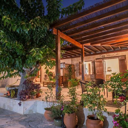 בית הארחה Pano Akourdalia 	Chloe'S House מראה חיצוני תמונה