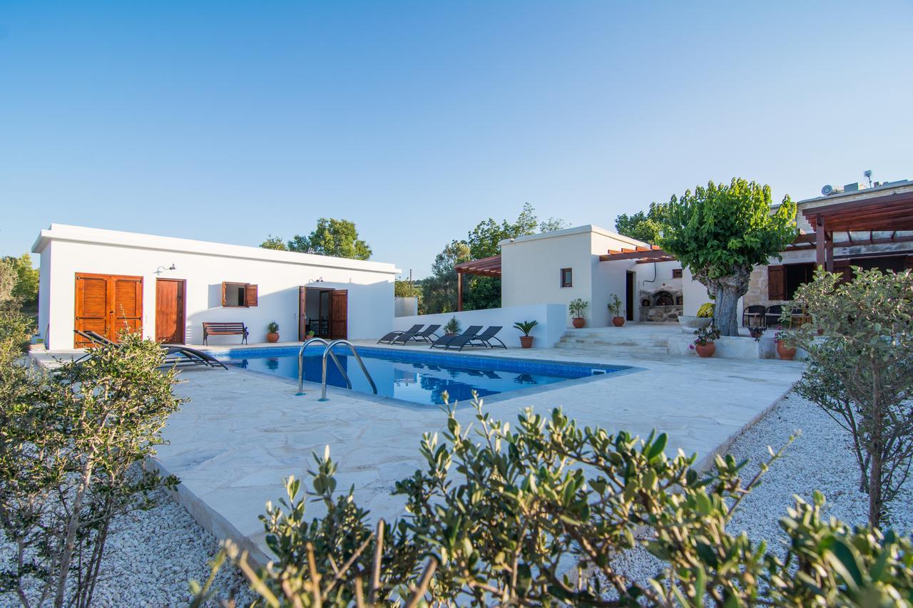 בית הארחה Pano Akourdalia 	Chloe'S House מראה חיצוני תמונה