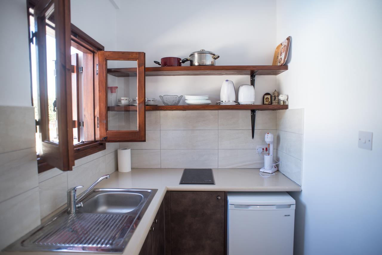 בית הארחה Pano Akourdalia 	Chloe'S House מראה חיצוני תמונה